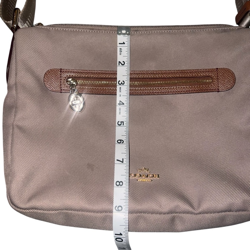 EUC Coach Sawyer Stone Crossbody Bag Taupe Brown Leather Adjustable Strap - Picture 13 of 14
